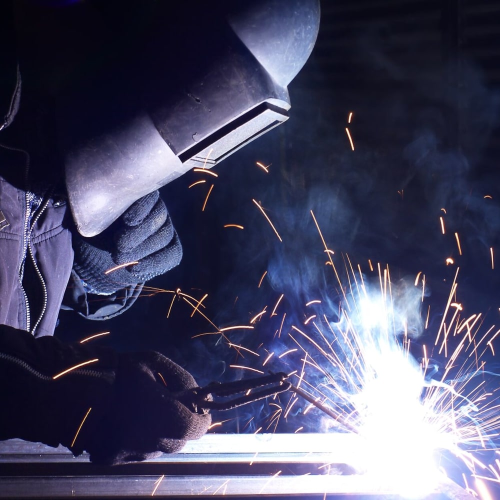 Perlengkapan yang Diperlukan untuk Membuka Bengkel Las